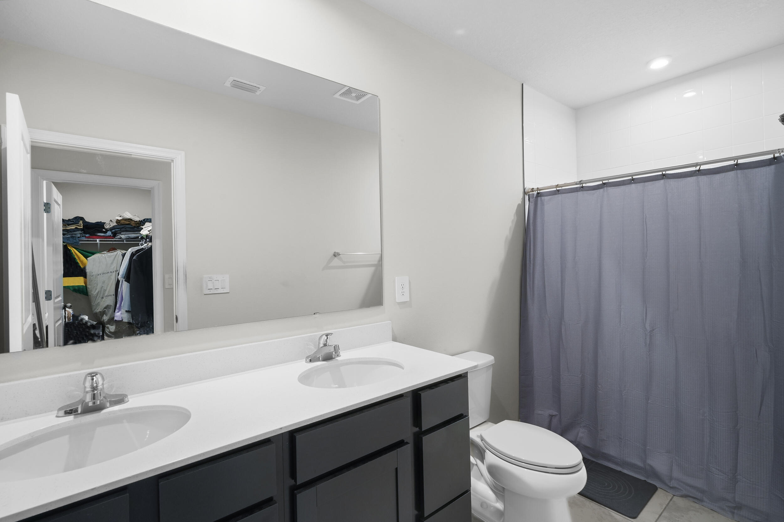 AVALON CROSSING - Residential