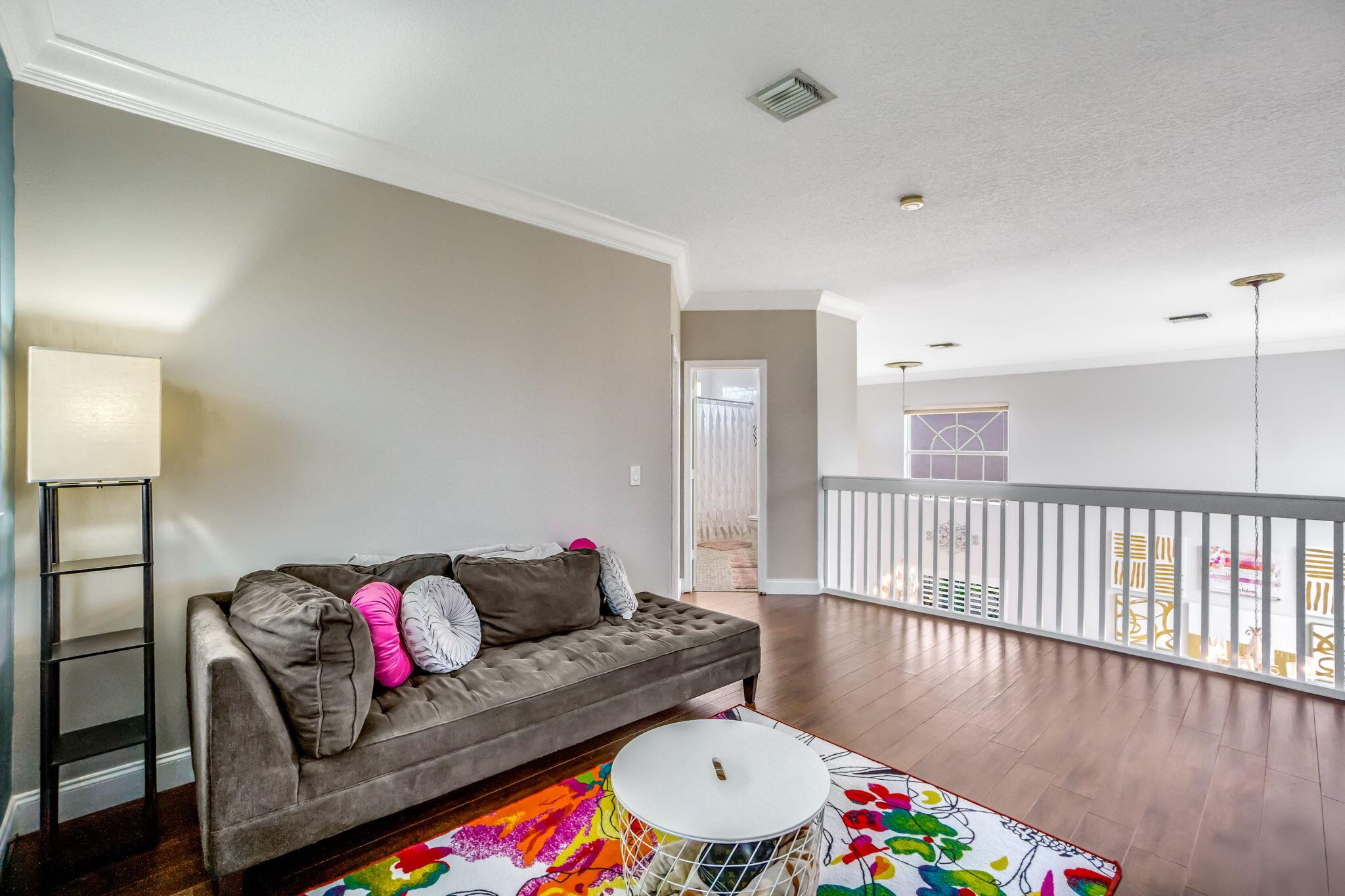 VINEYARDS - Residential