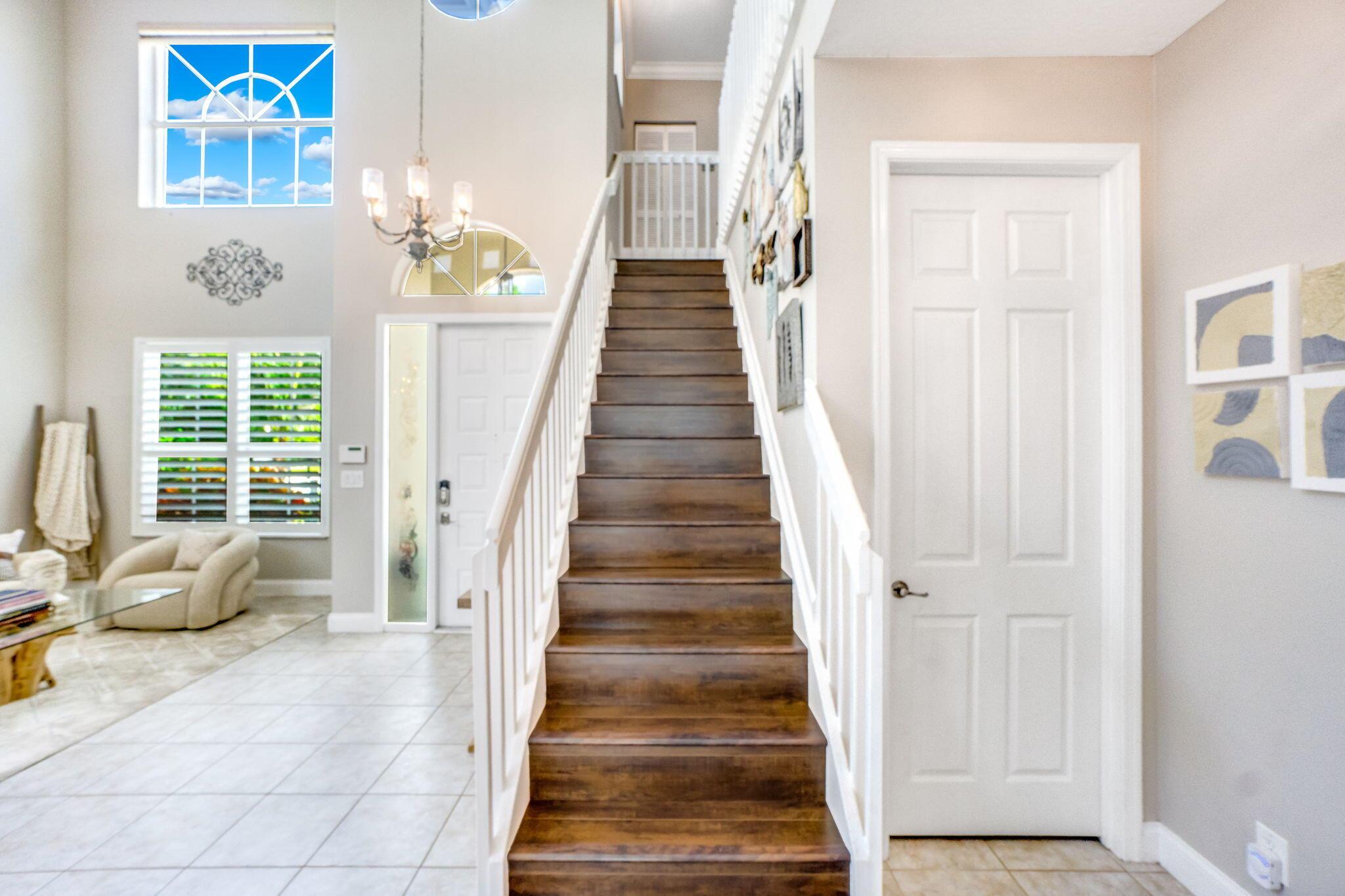 VINEYARDS - Residential