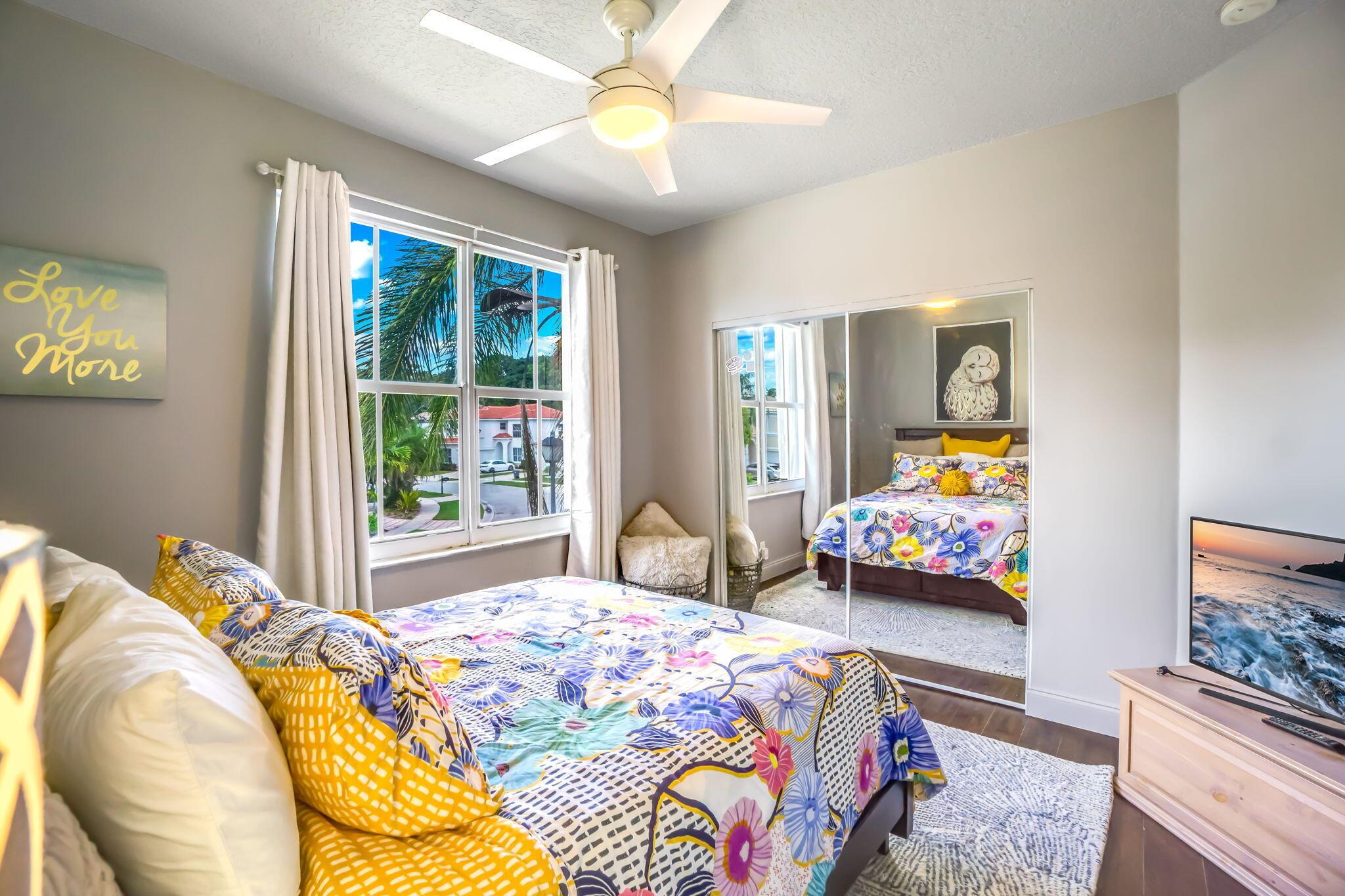 VINEYARDS - Residential