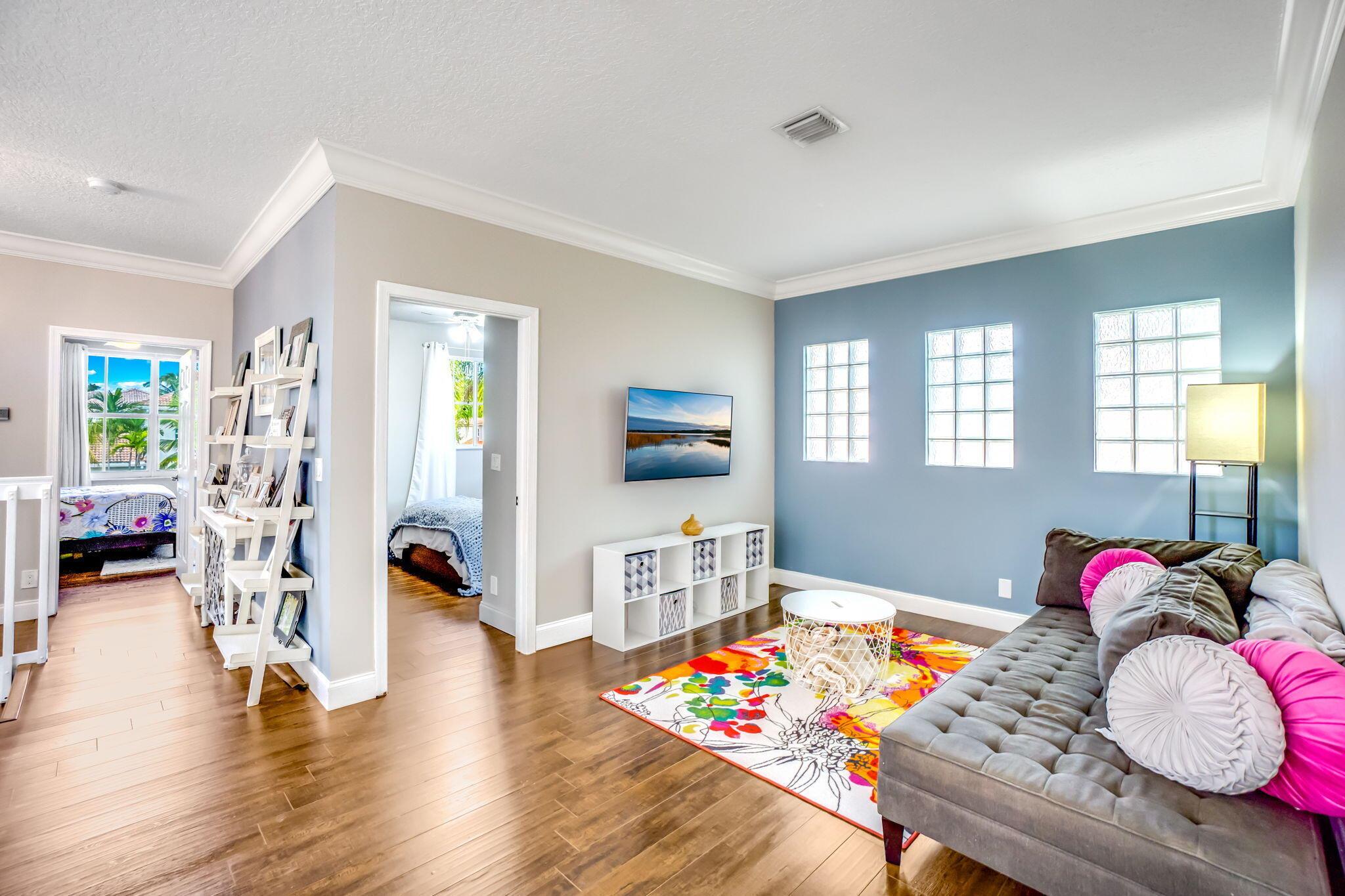 VINEYARDS - Residential