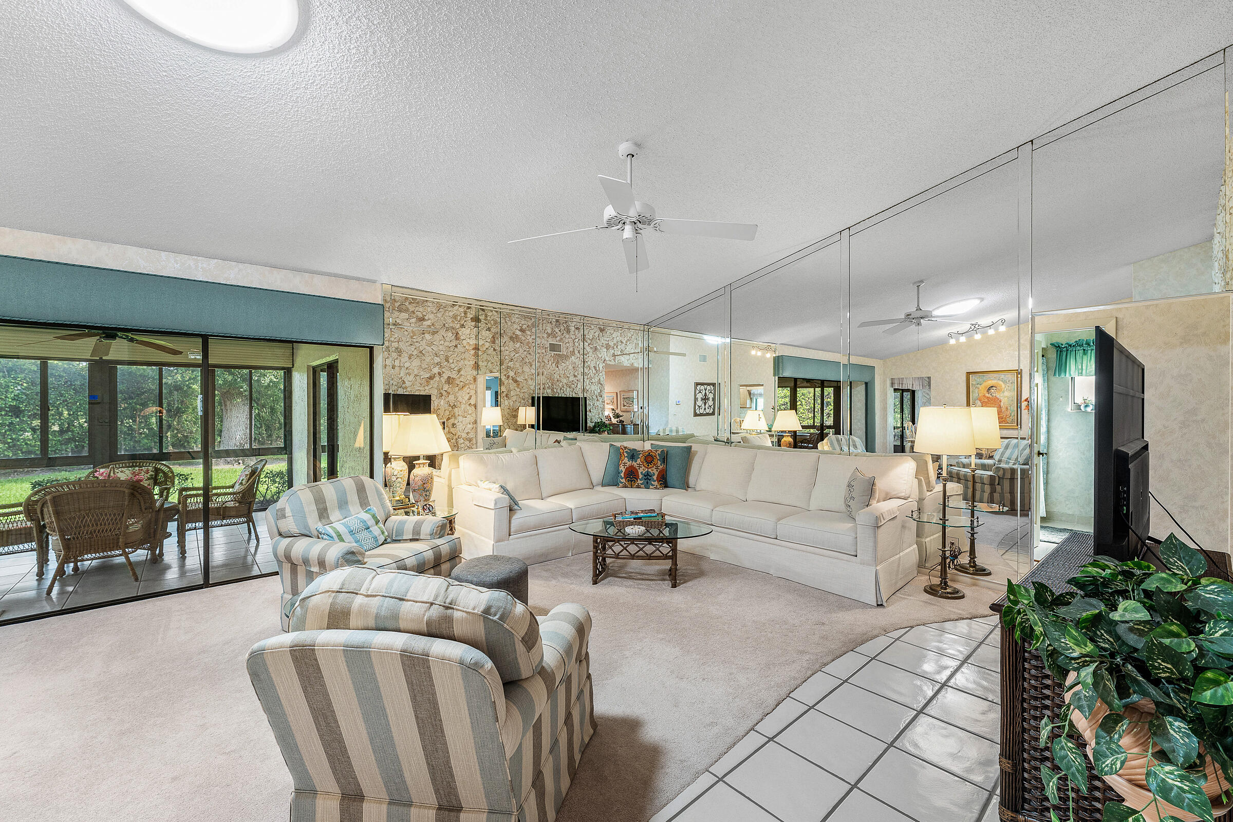 7852 Cloverfield Circle