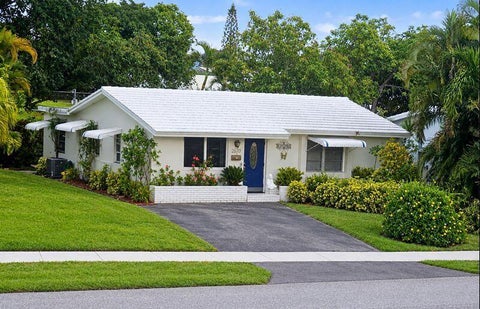 Photo of 2670 E GOLF Boulevard, Pompano Beach, FL 33064 (MLS # B26085843)