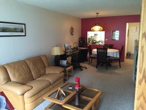 OMEGA 6 CONDO - Residential