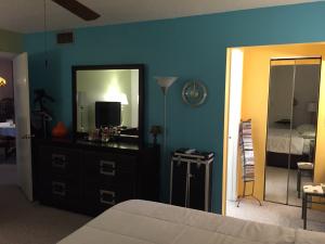 OMEGA 6 CONDO - Residential