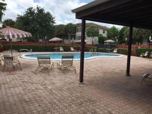 OMEGA 6 CONDO - Residential