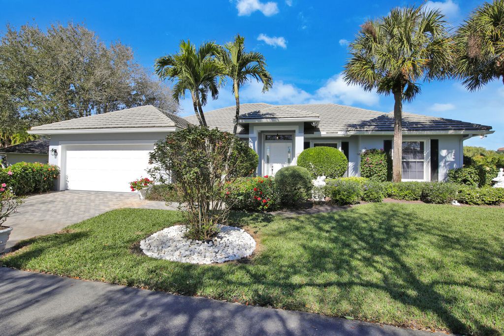 Photo of 8115 SE Governors Way, Hobe Sound, FL 33455 (MLS # R10687977)