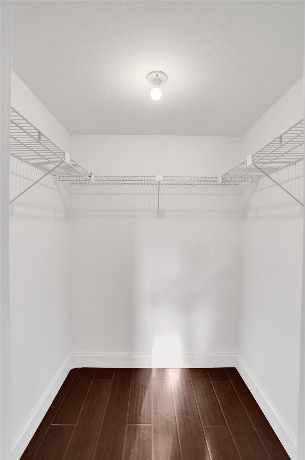 CROSS FOX - Residential