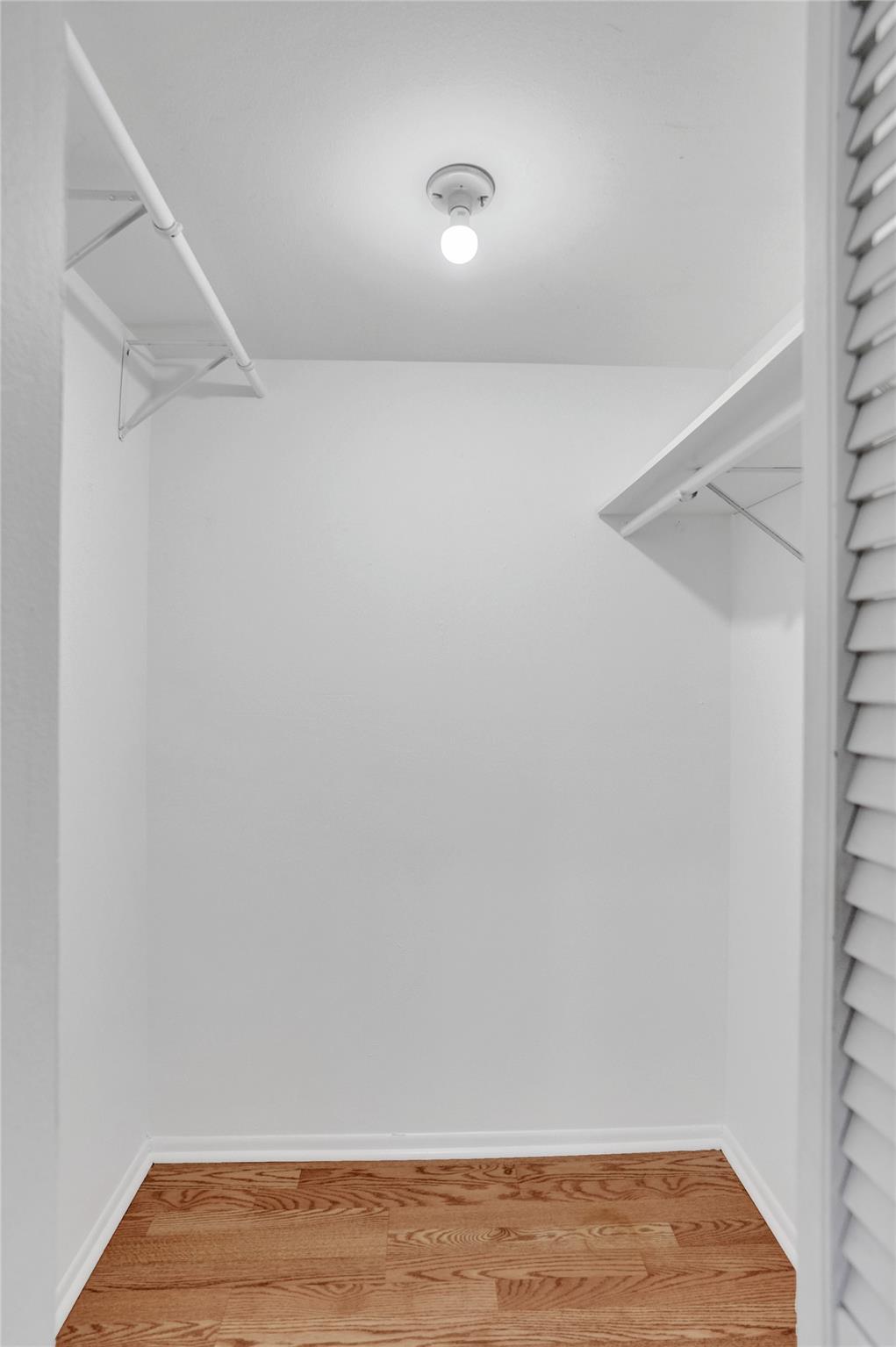 CROSS FOX - Residential