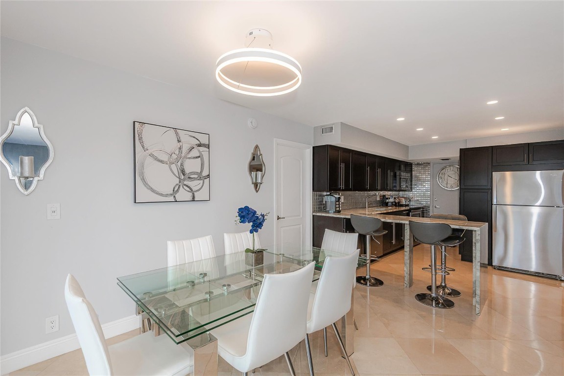 FAIRWAYS - Residential