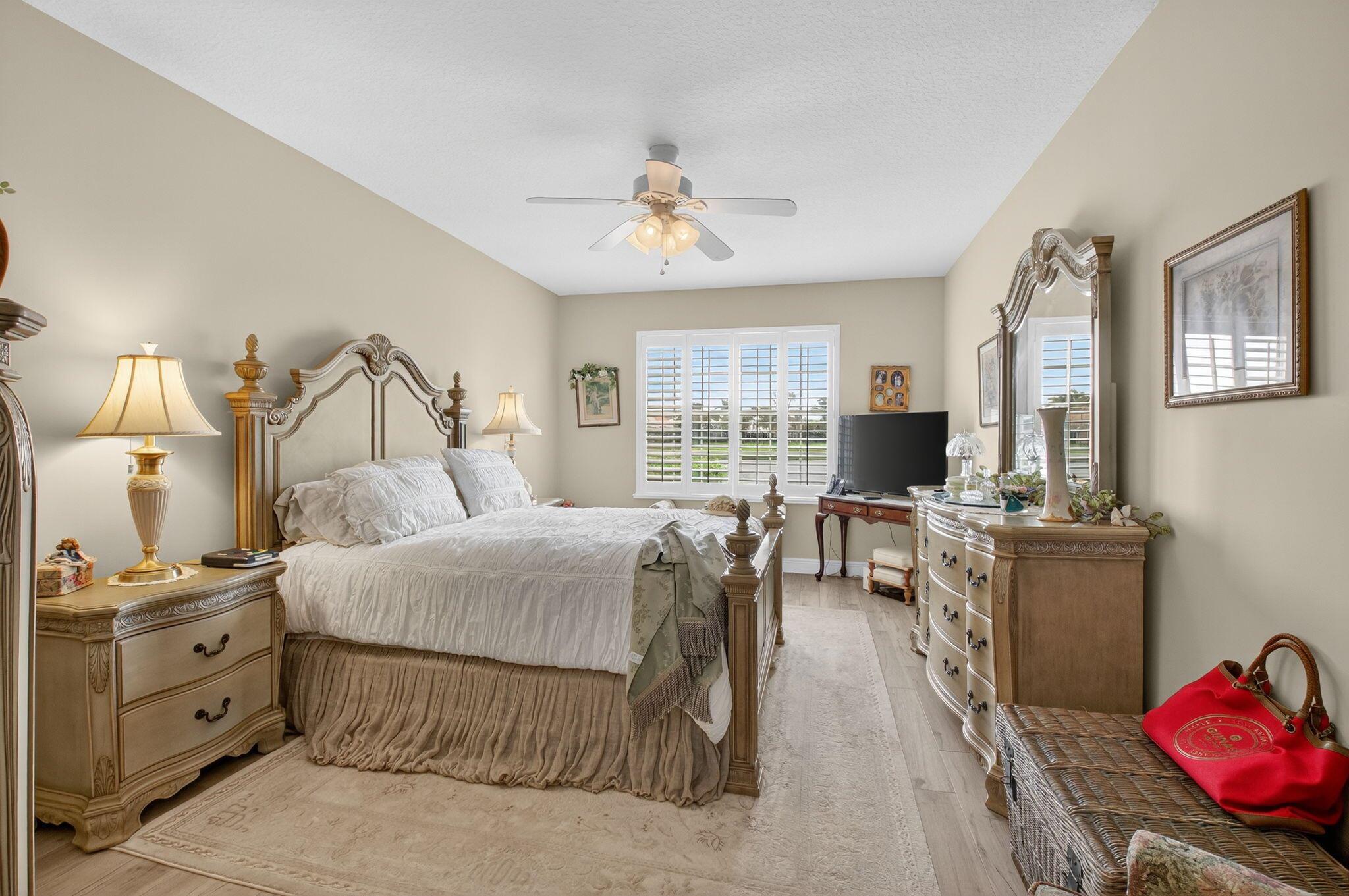 ST TROPEZ AT BOCA GOLF CO - Residential