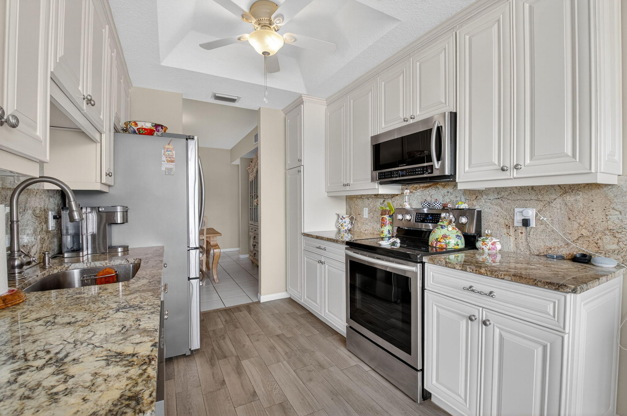 ST TROPEZ AT BOCA GOLF CO - Residential