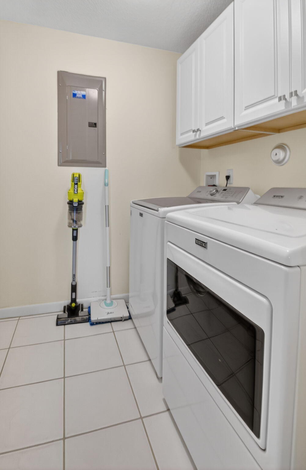 ST TROPEZ AT BOCA GOLF CO - Residential