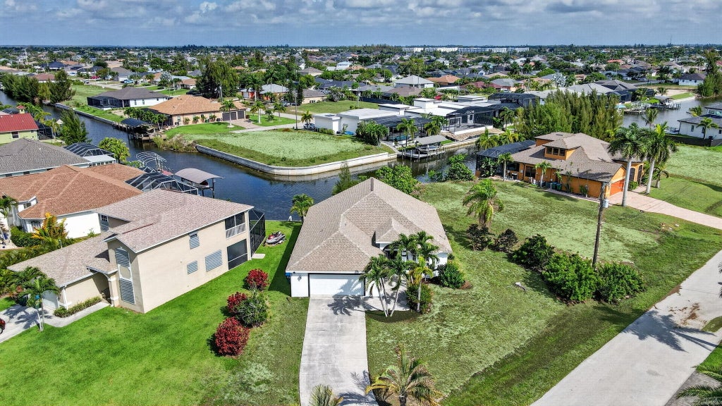 Photo of 2902 NW 17th Avenue, Cape Coral, FL 33993 (MLS # B26022035)