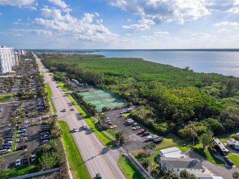 A home in Jensen Beach