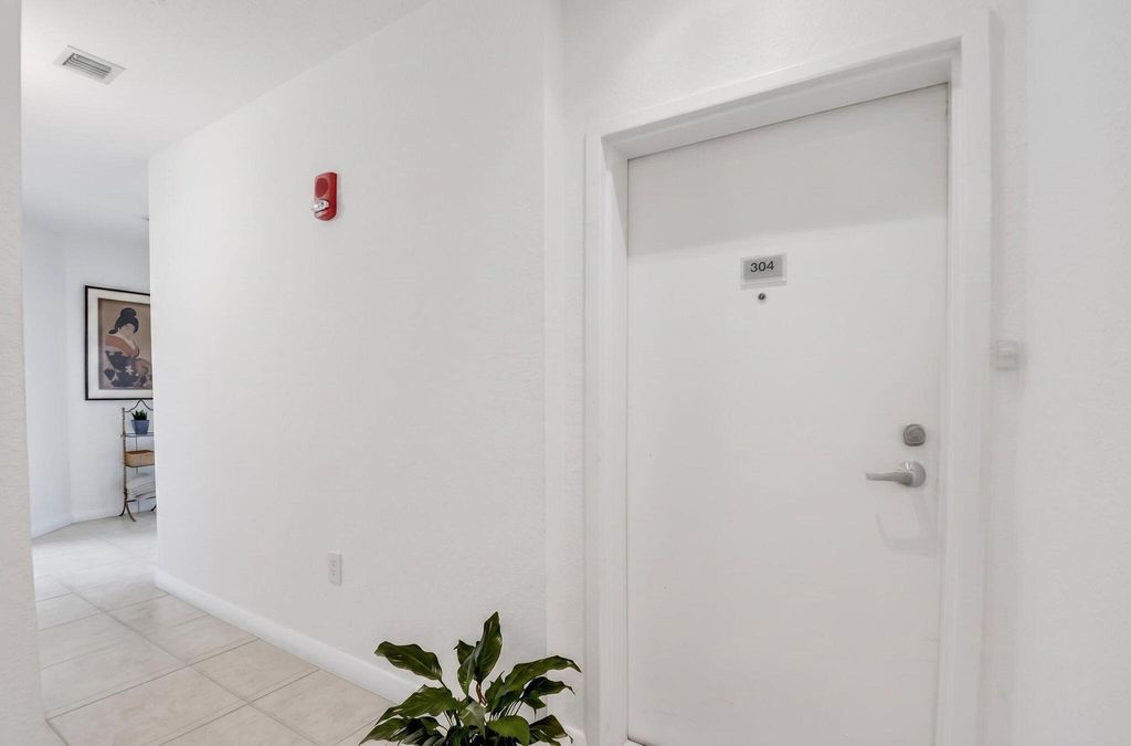 Photo of 1617 N Flagler Drive, West Palm Beach, FL 33407 (MLS # B26024824)