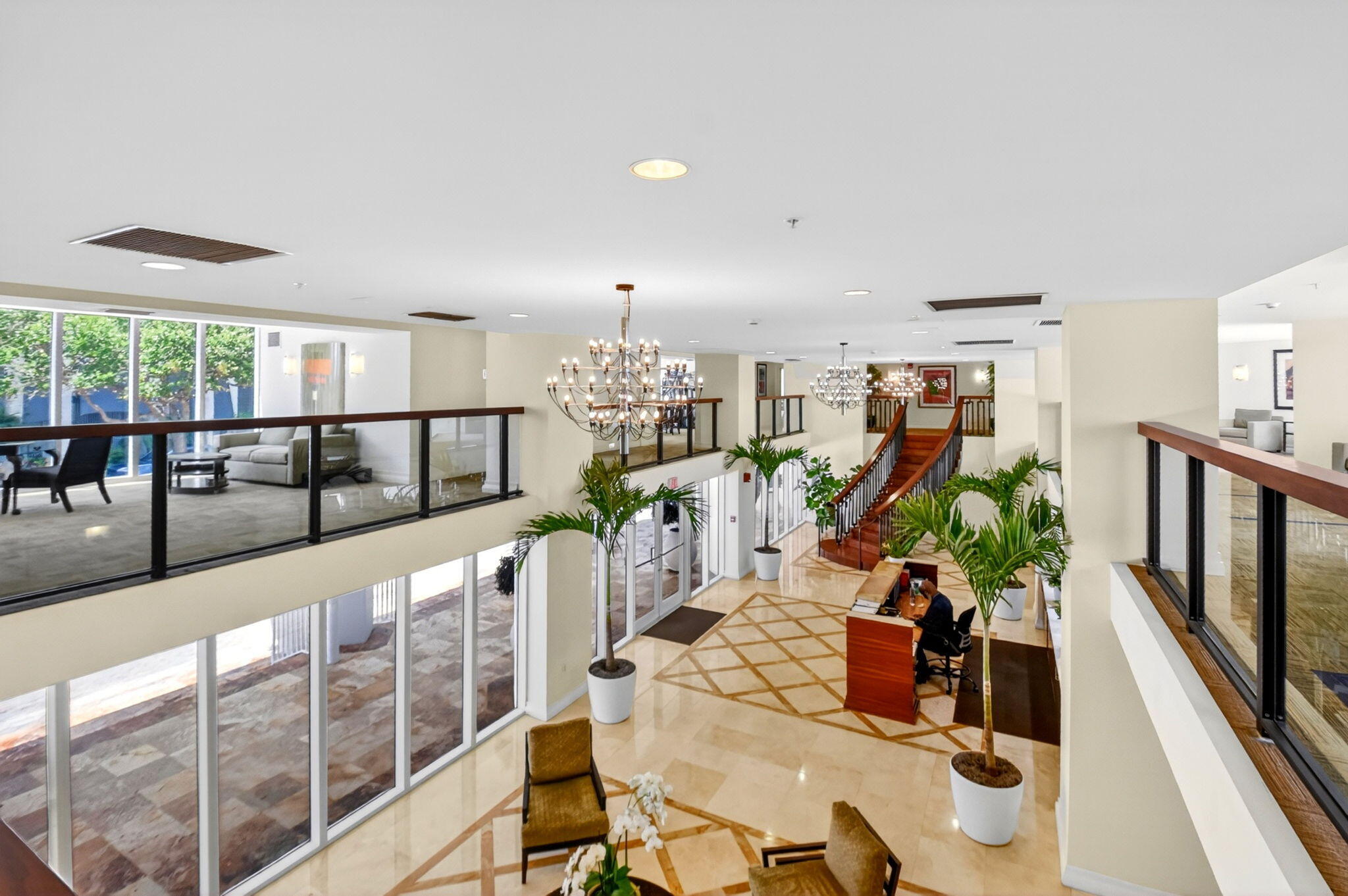 VILLA LOFTS CONDO - Residential
