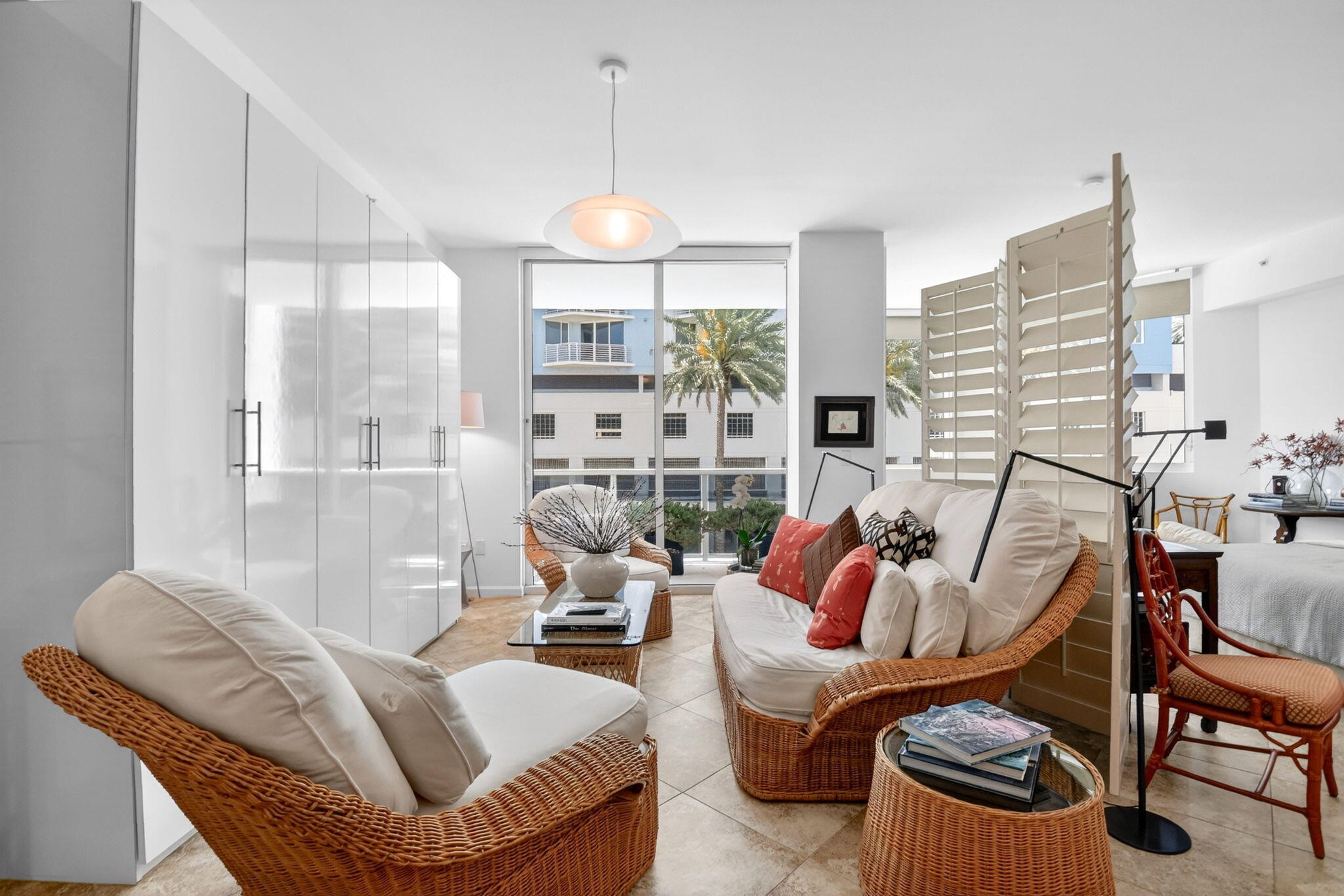 VILLA LOFTS CONDO - Residential