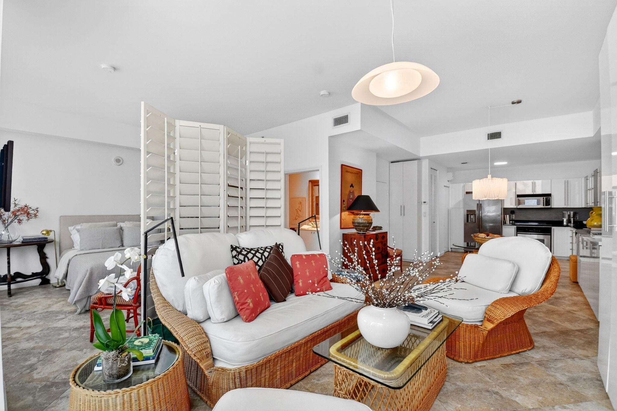 VILLA LOFTS CONDO - Residential