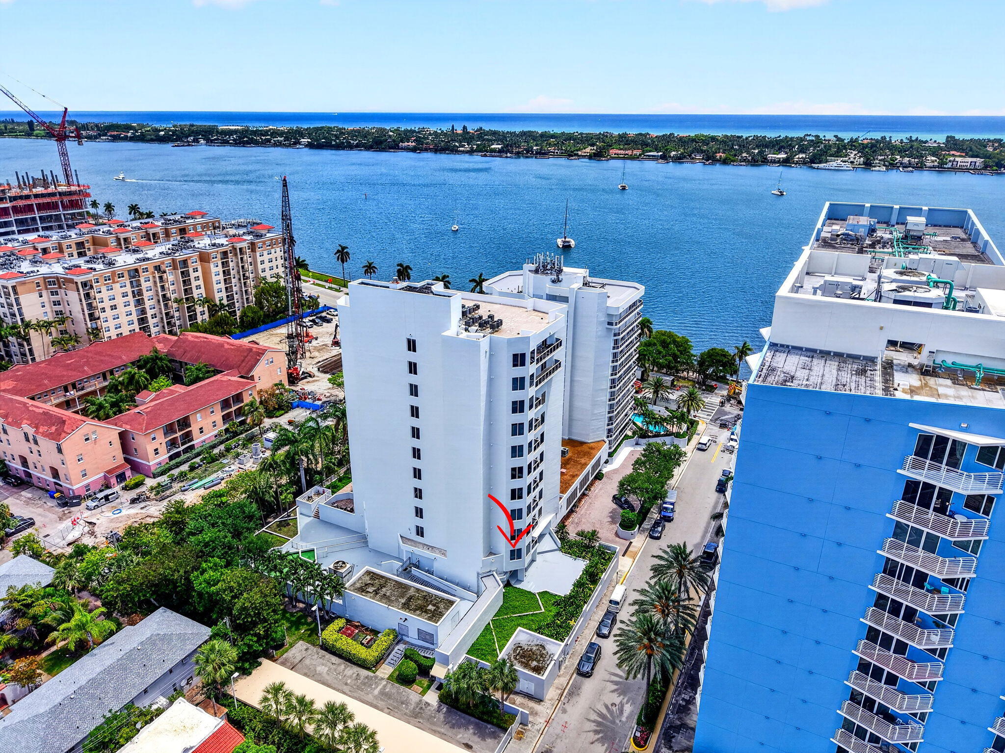 VILLA LOFTS CONDO - Residential