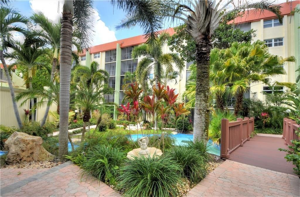 Photo of 5300 NE 24th Terrace #406C, Fort Lauderdale, FL 33308 (MLS # F10518673)