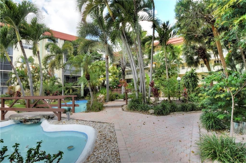 Photo of 5300 NE 24th Terrace #406C, Fort Lauderdale, FL 33308 (MLS # F10518673)