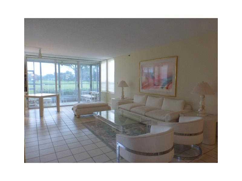 PALM AIRE COUNTRY CLUB - Residential