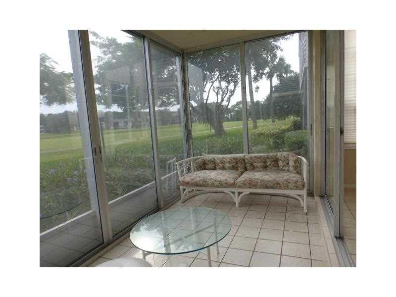 PALM AIRE COUNTRY CLUB - Residential