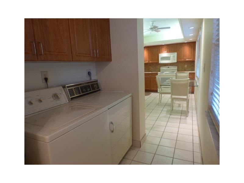 PALM AIRE COUNTRY CLUB - Residential