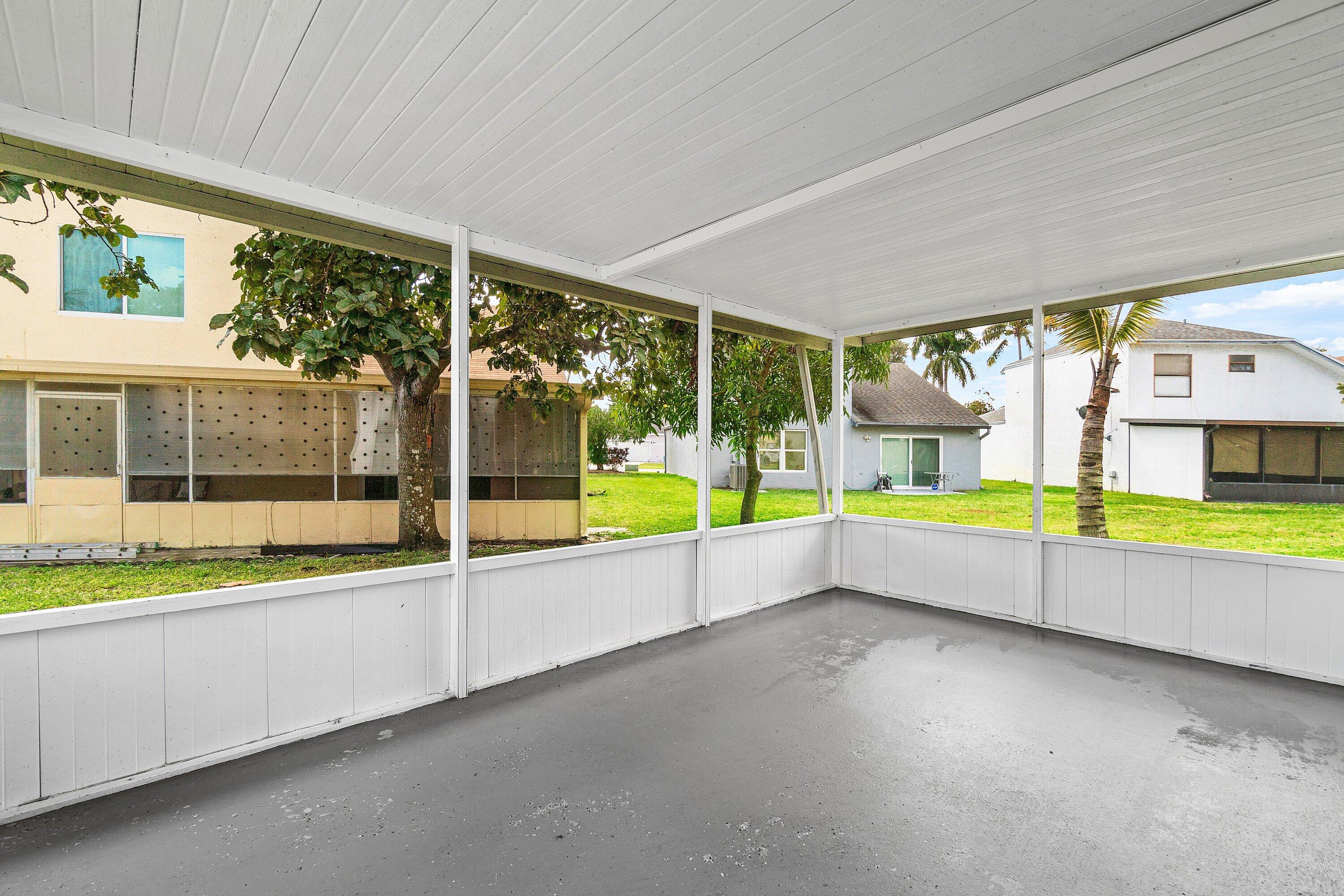 LAKES OF TARA UNIT 2 - Residential