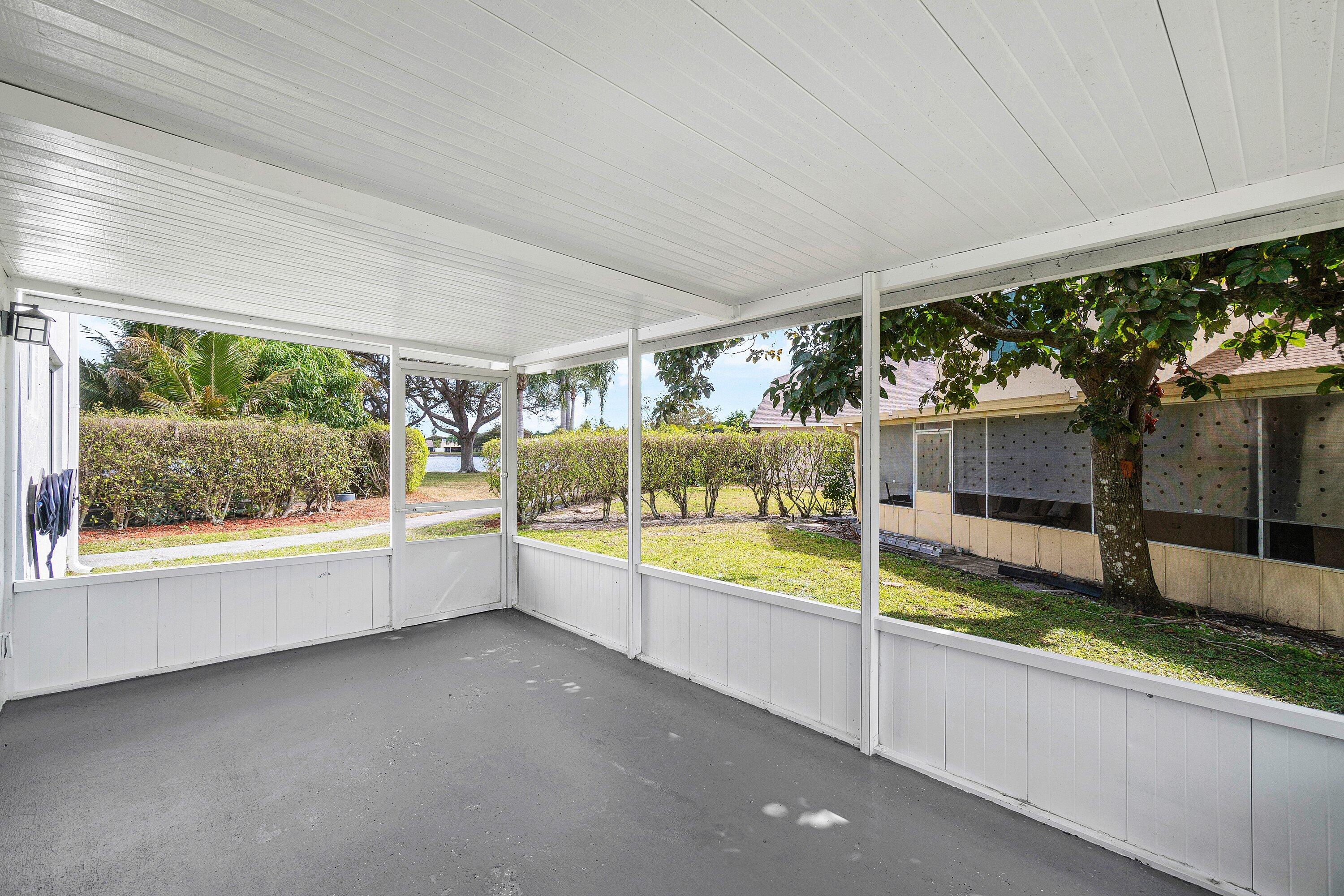 LAKES OF TARA UNIT 2 - Residential