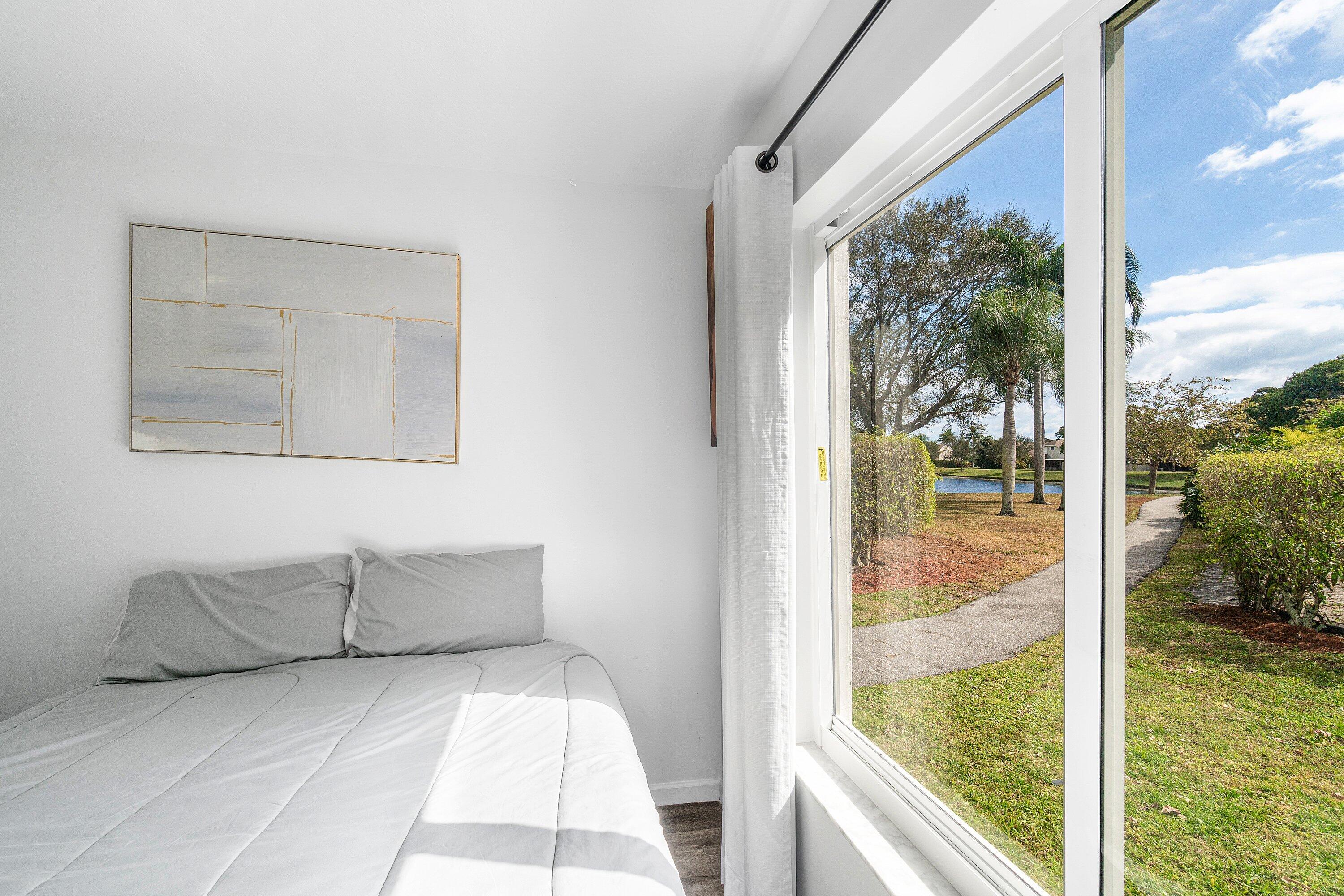 LAKES OF TARA UNIT 2 - Residential