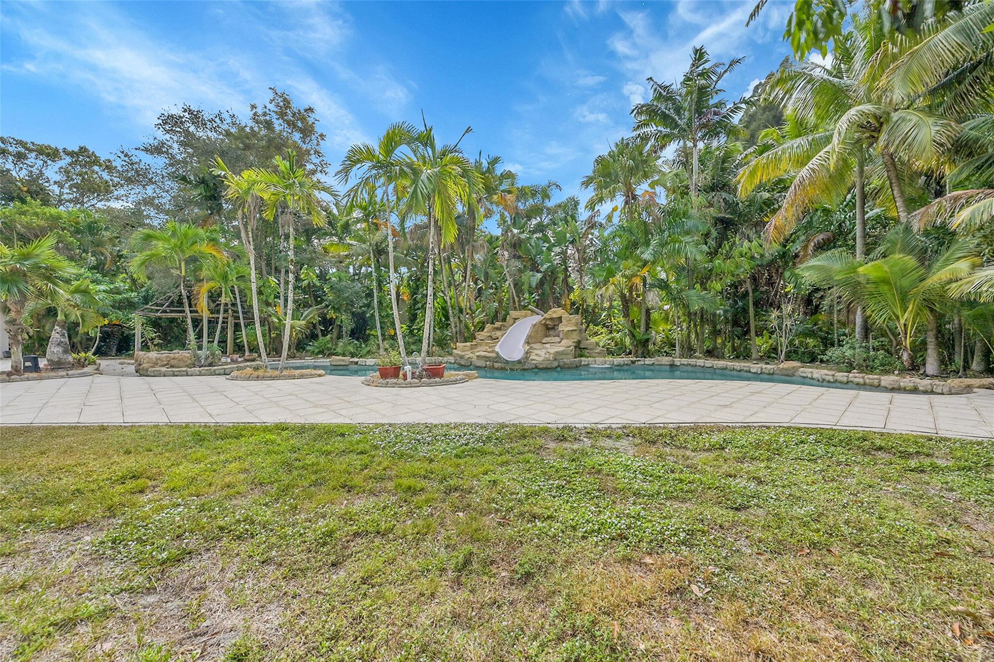 Plantation 23-28 B - Residential