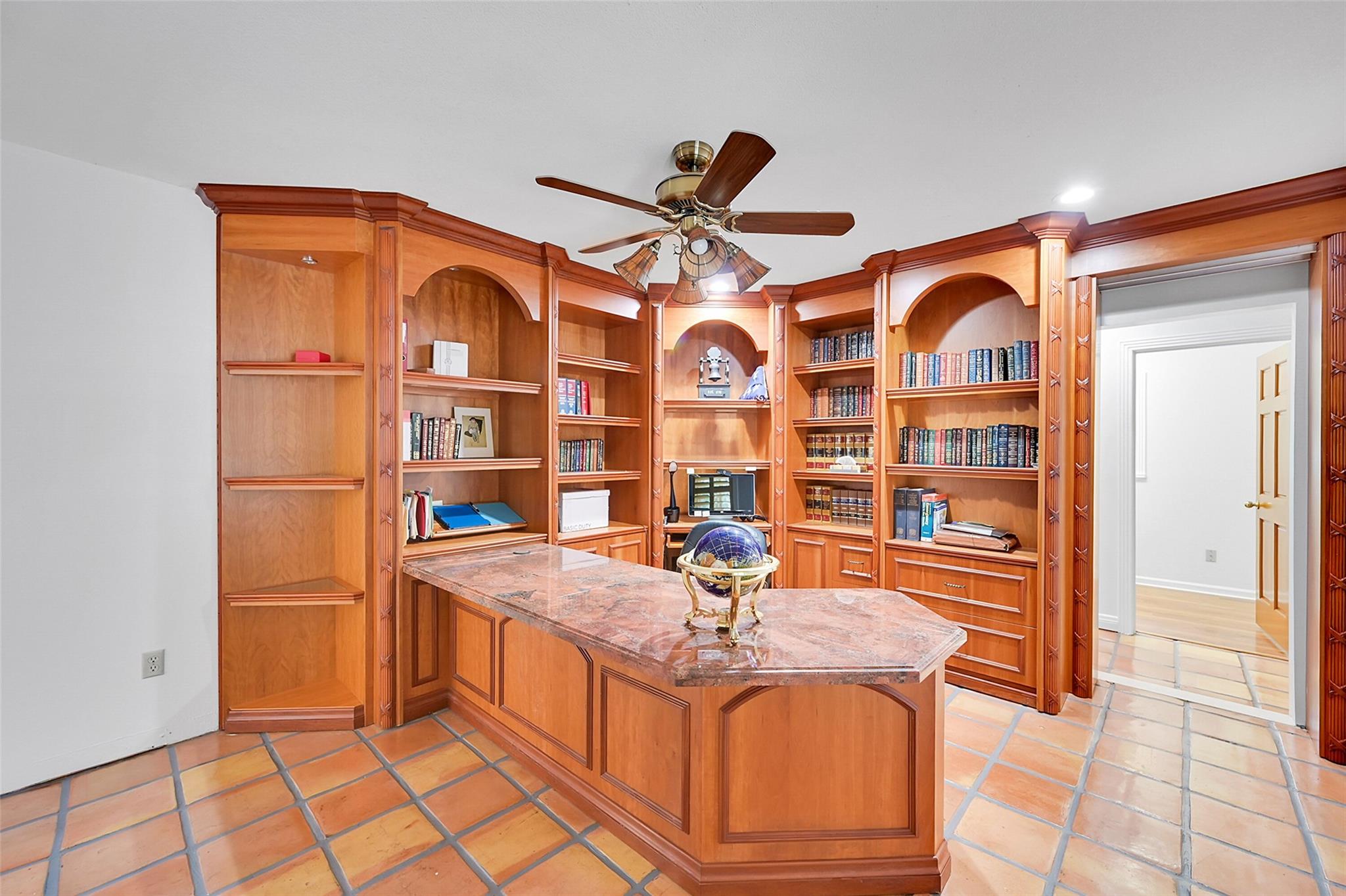 Plantation 23-28 B - Residential