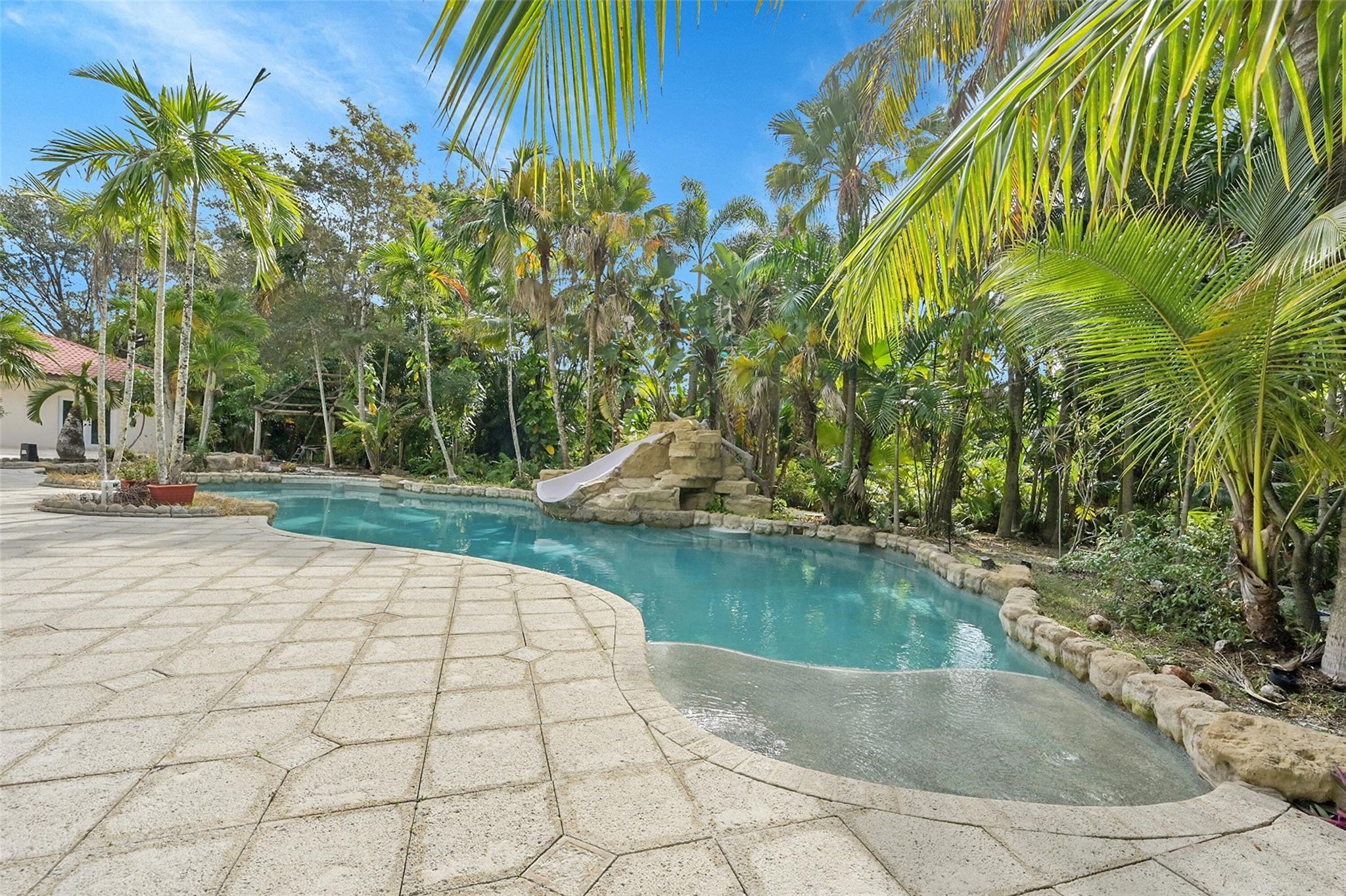 Plantation 23-28 B - Residential