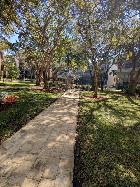 2812 N 46th Avenue G 272 Hollywood FL 33021