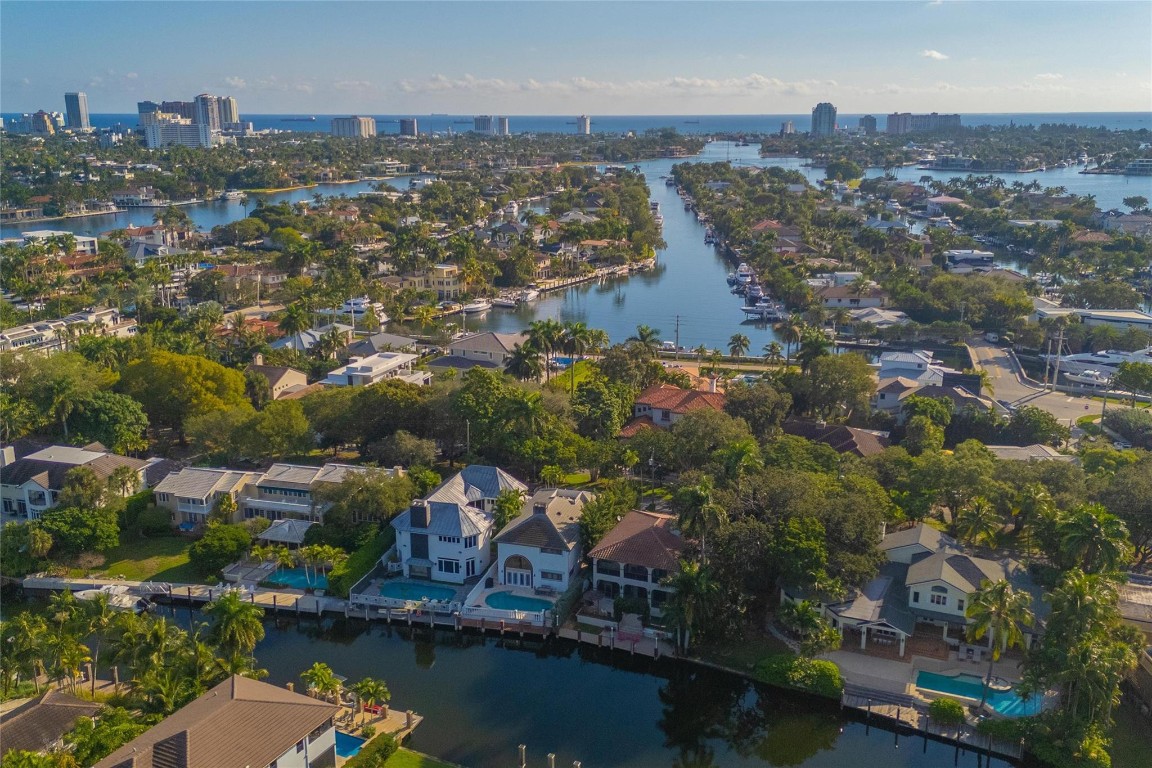 Rio Vista Isles - Residential