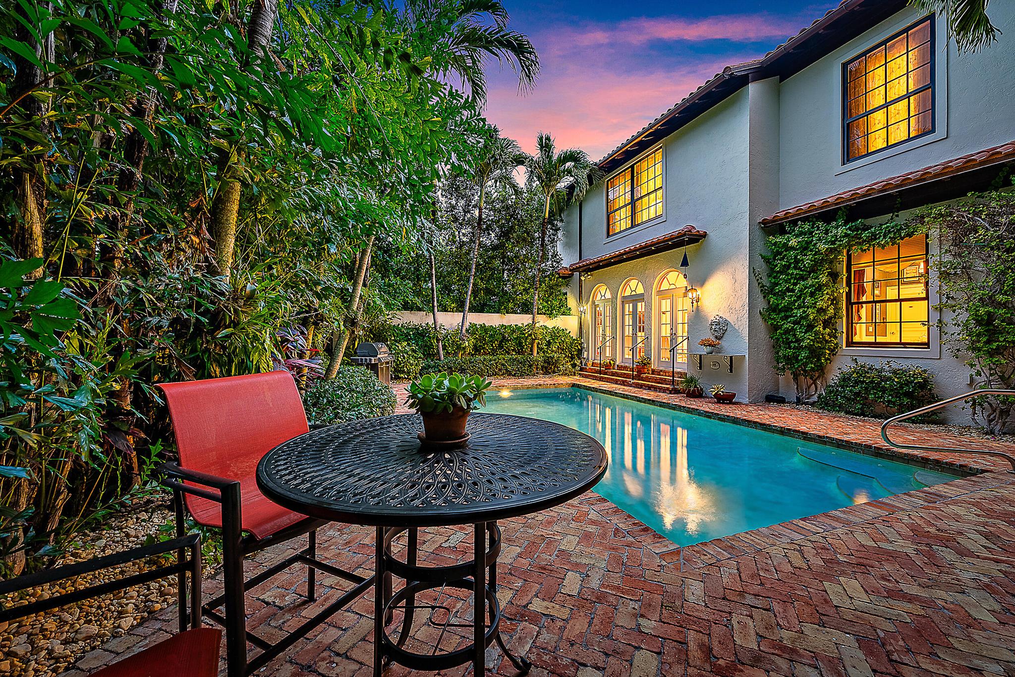 Royal Park - Residential