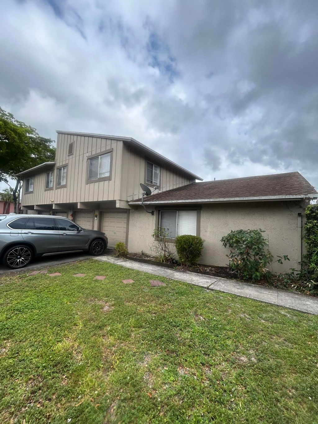 Photo of 2229 NW 59th Avenue #70-c, Lauderhill, FL 33313 (MLS # B26024323)