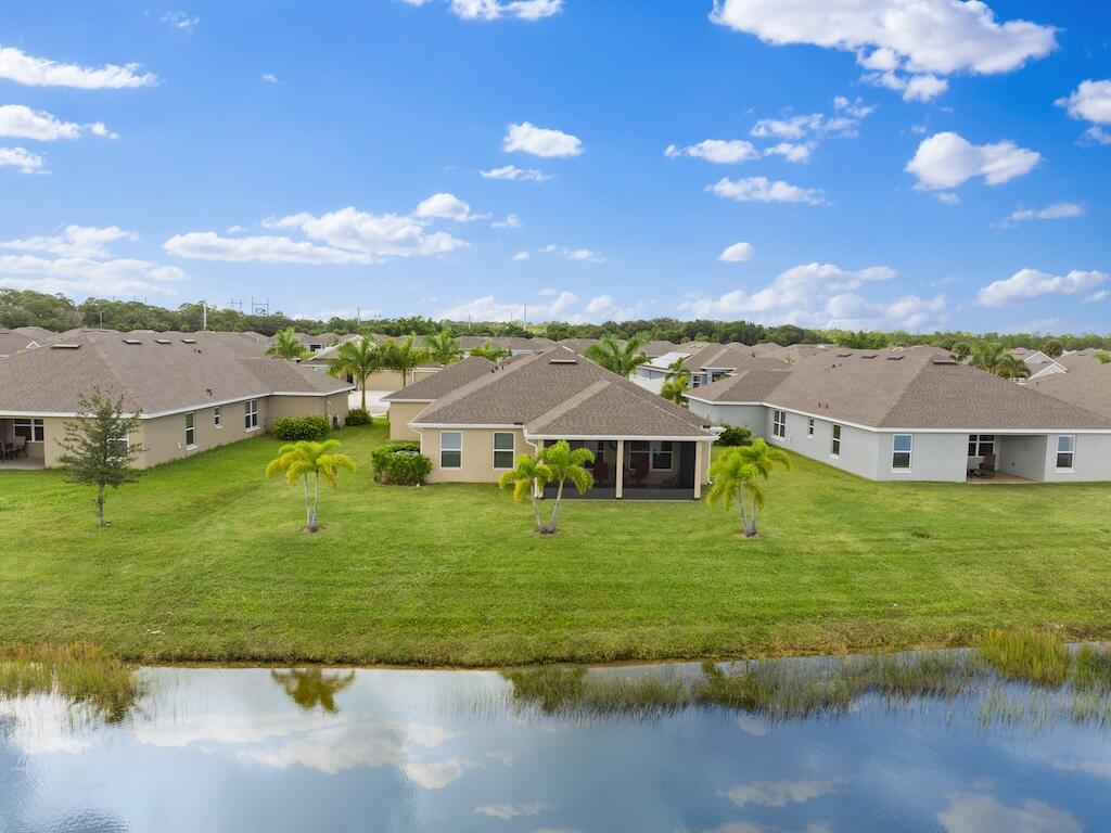 WATERSTONE PHASE ONE - Residential