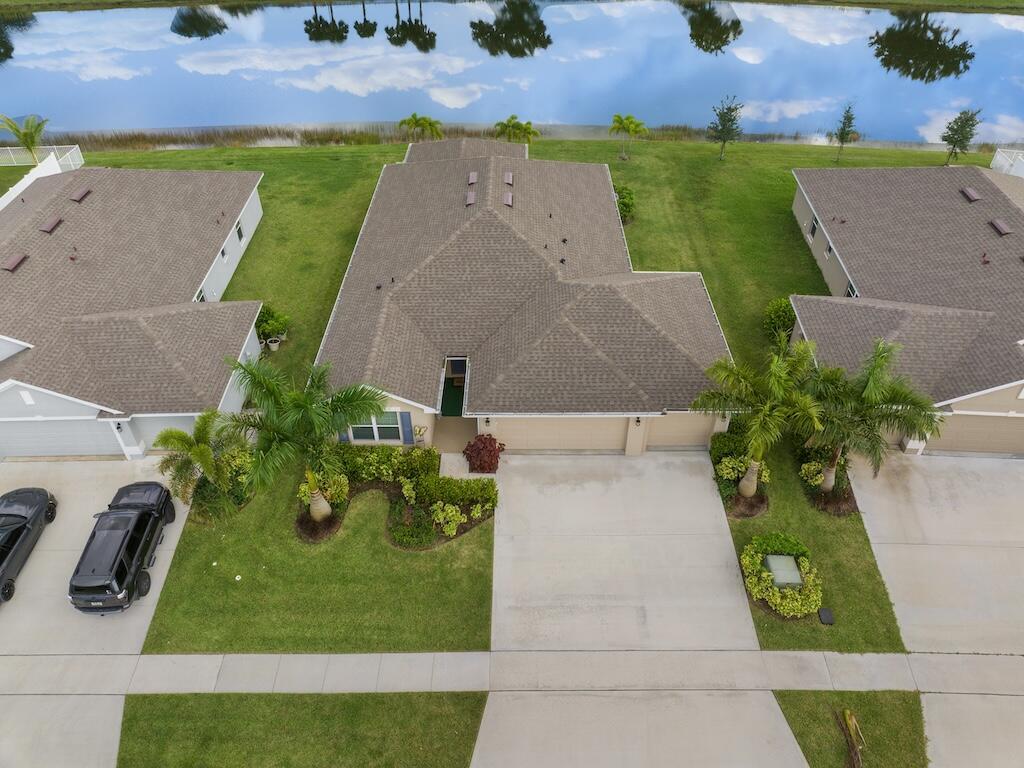 WATERSTONE PHASE ONE - Residential