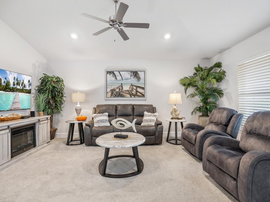 WATERSTONE PHASE ONE - Residential