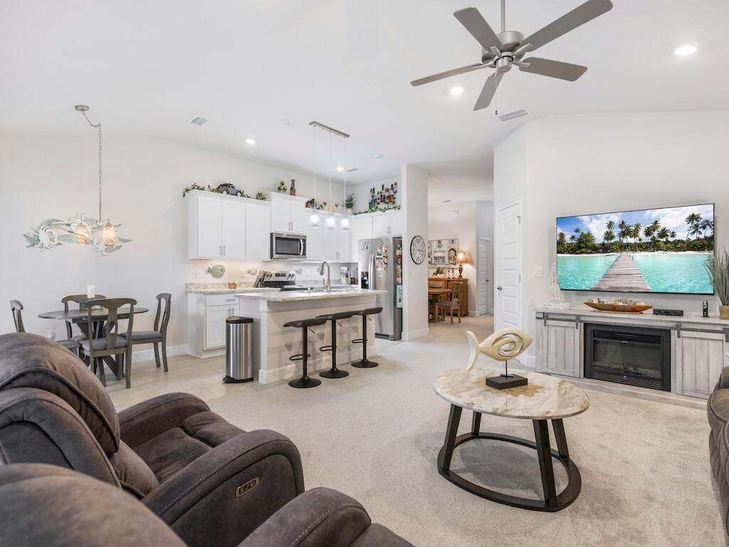 WATERSTONE PHASE ONE - Residential