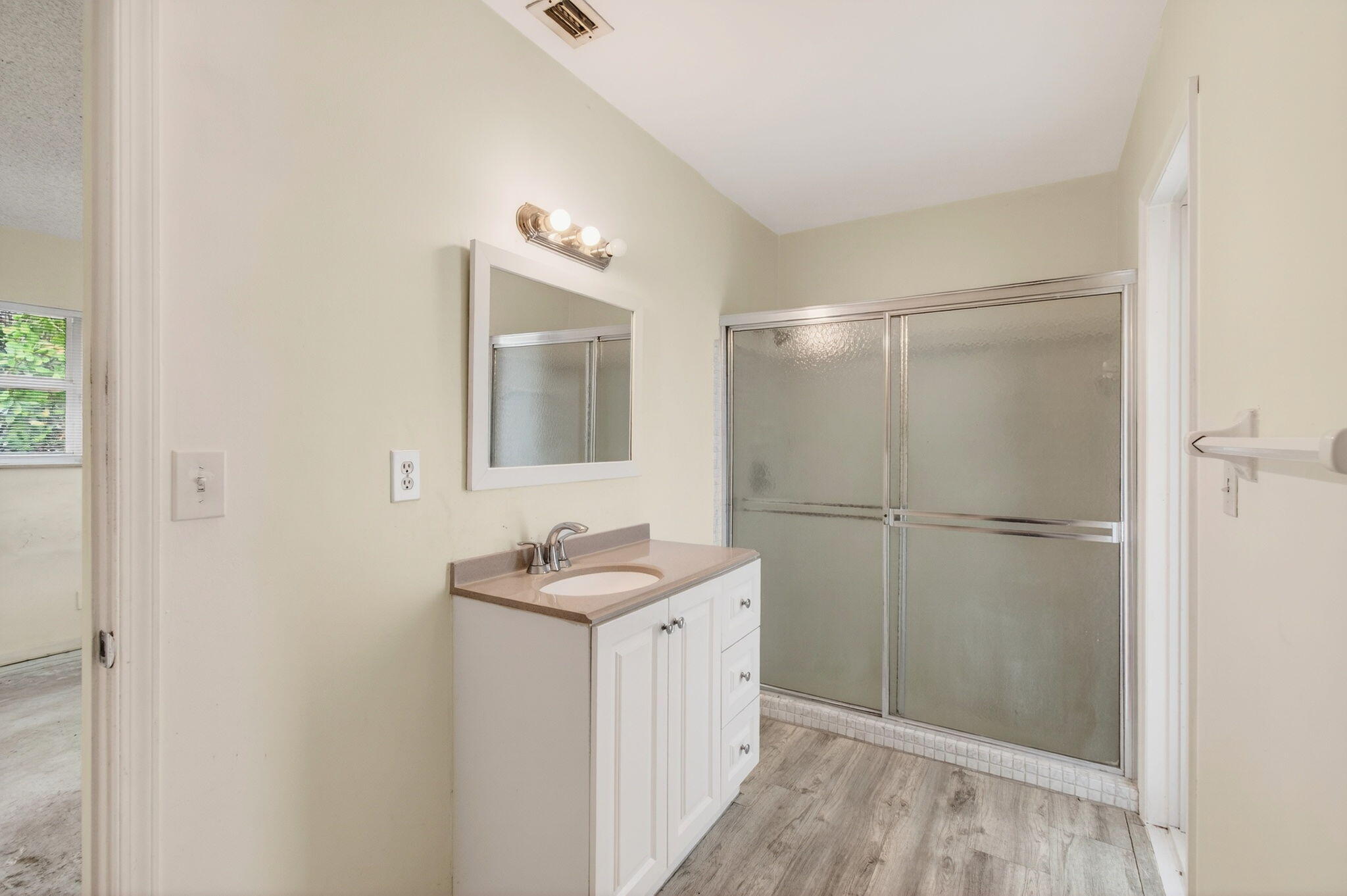 GOLF VISTA - Residential