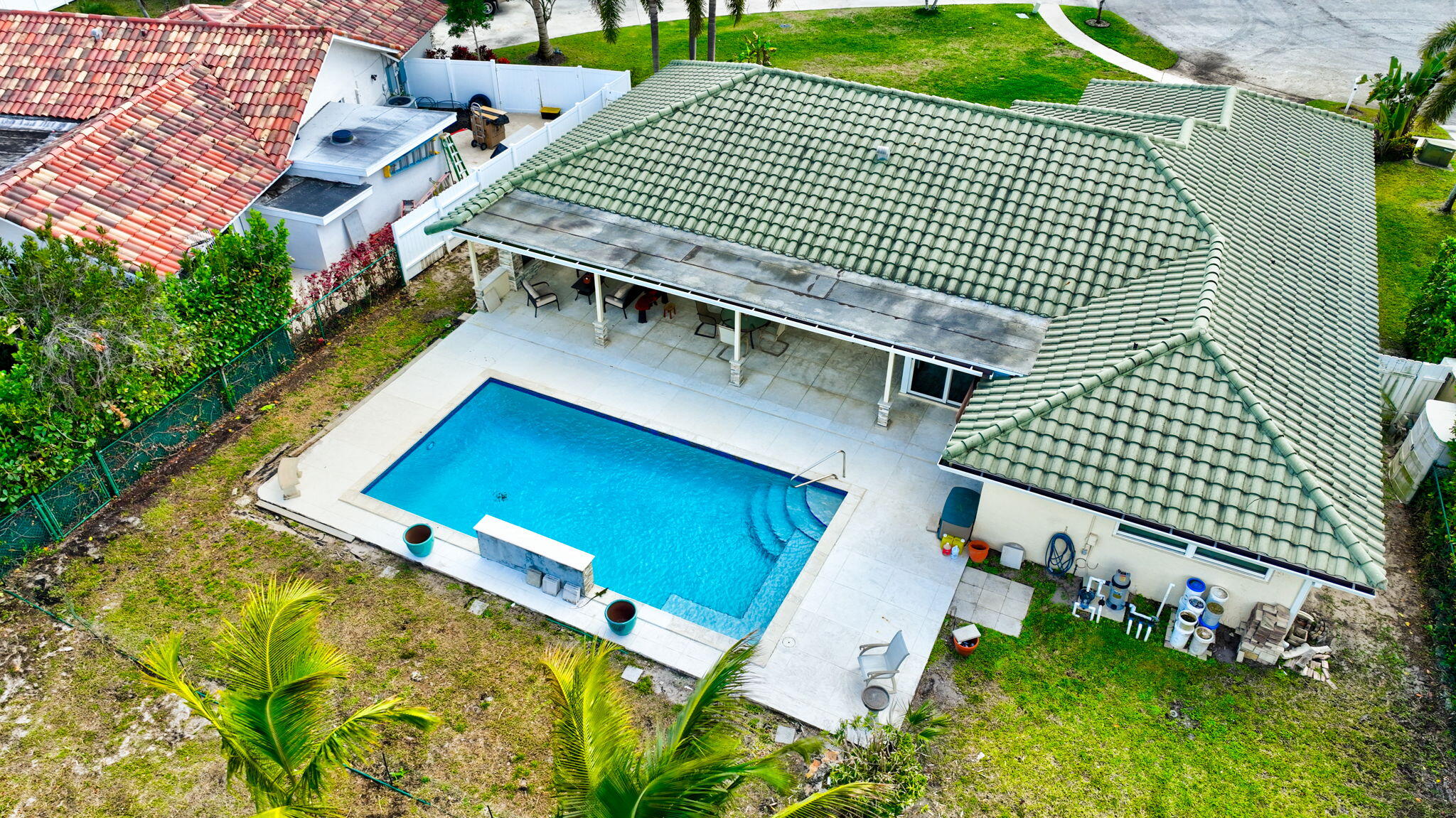 GOLF VISTA - Residential