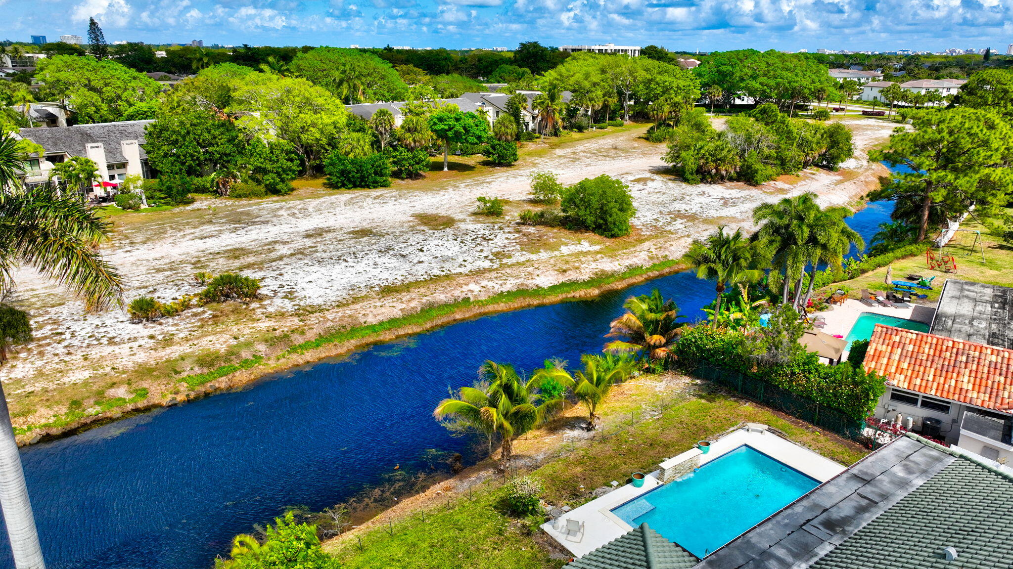 GOLF VISTA - Residential