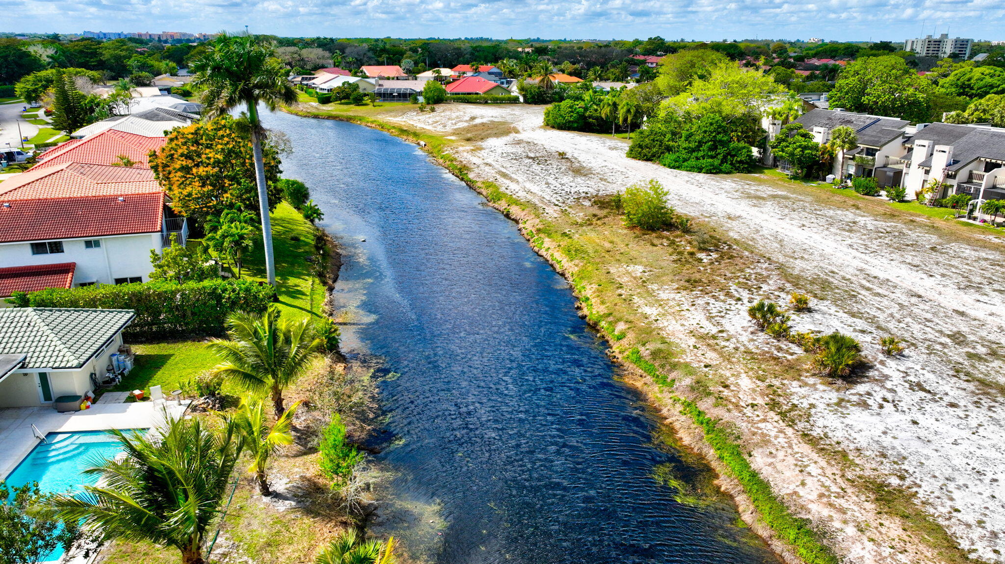 GOLF VISTA - Residential