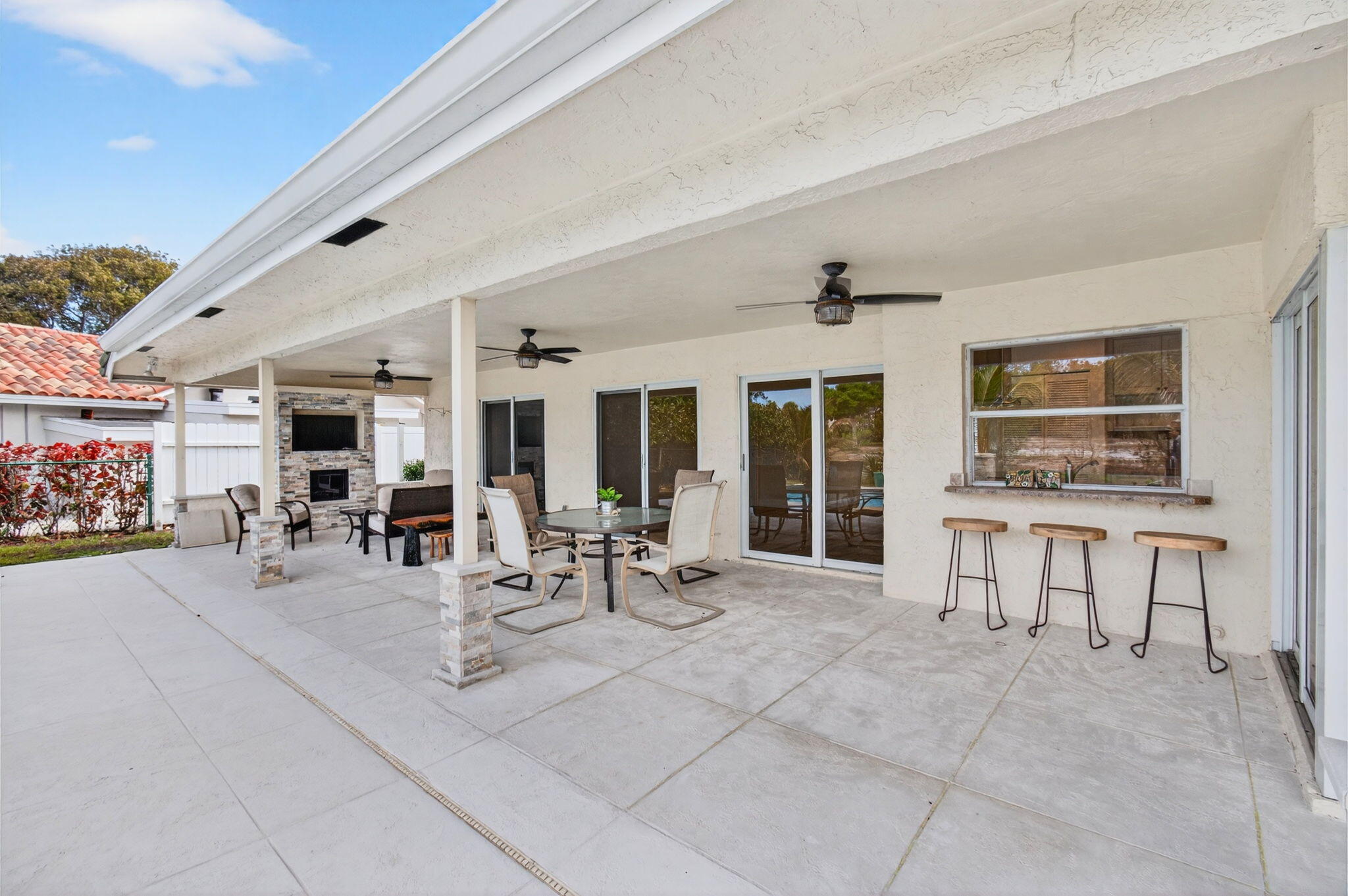 GOLF VISTA - Residential