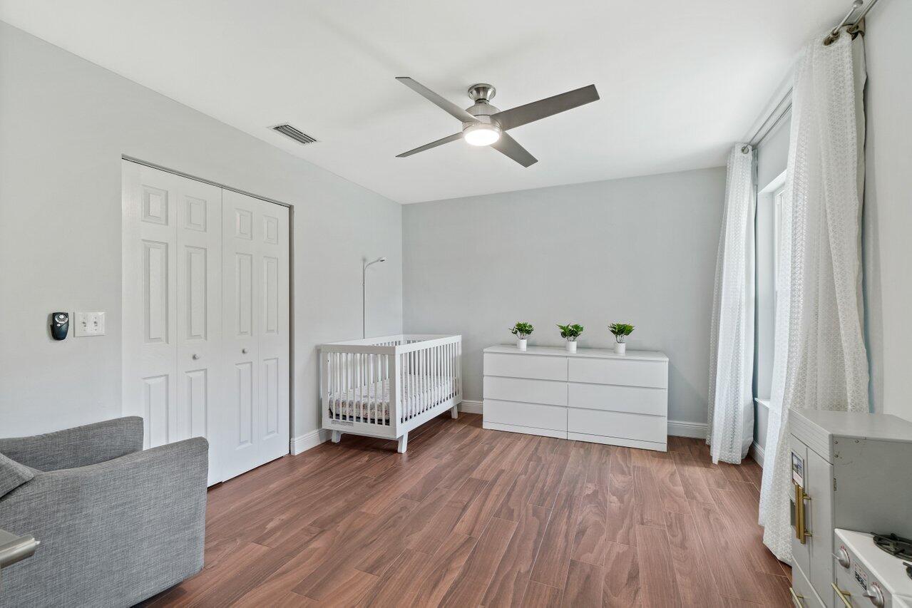 BOCA FONTANA - Residential Lease