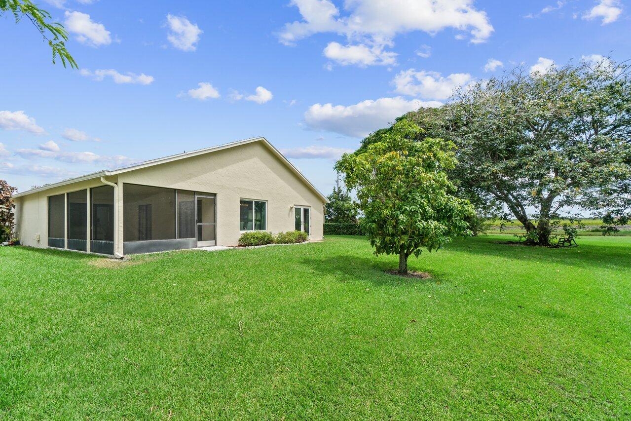 BOCA FONTANA - Residential Lease